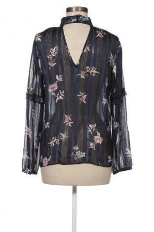 Дамска блуза Primark, Размер M, Цвят Многоцветен, Цена 3,57 €