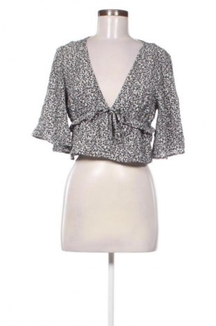 Damen Shirt Pull&Bear, Größe M, Farbe Mehrfarbig, Preis € 10,00