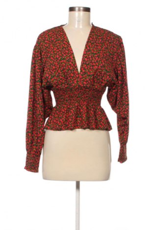 Damen Shirt Pull&Bear, Größe S, Farbe Mehrfarbig, Preis € 5,99