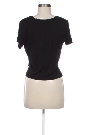 Damen Shirt Pull&Bear, Größe L, Farbe Schwarz, Preis 18,41 €