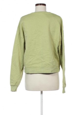 Dámská halenka Pull&Bear, Velikost L, Barva Zelená, Cena  159,00 Kč