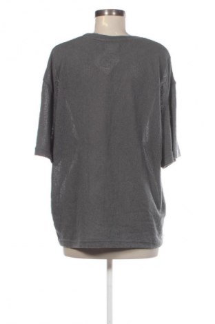 Damen Shirt Pull&Bear, Größe L, Farbe Grau, Preis 6,99 €