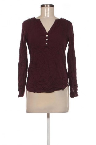 Dámská halenka Q/S by S.Oliver, Velikost XS, Barva Červená, Cena  109,00 Kč