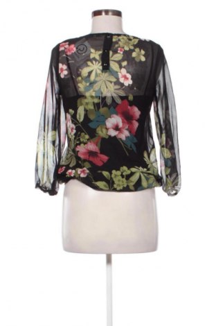 Γυναικεία μπλούζα River Island, Μέγεθος M, Χρώμα Πολύχρωμο, Τιμή 17,46 €