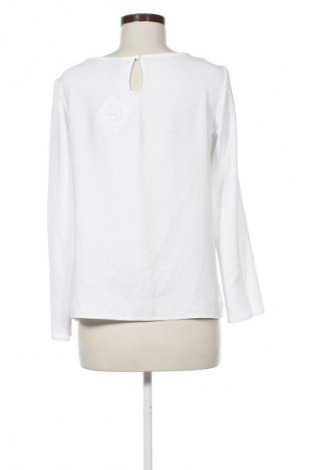 Dámská halenka S.Oliver, Velikost M, Barva Bílá, Cena  209,00 Kč