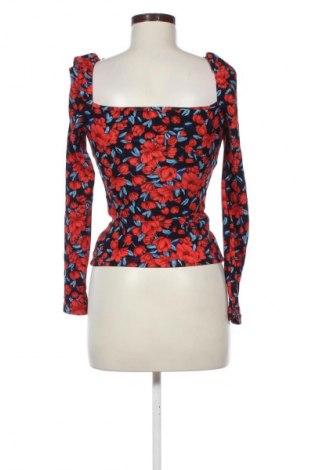 Дамска блуза Unbranded, Размер S, Цвят Многоцветен, Цена 6,13 €