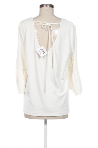 Дамска блуза Unbranded, Размер M, Цвят Екрю, Цена 9,78 €