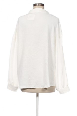 Női blúz Unbranded, Méret S, Szín Ekrü
, Ár 2 919 Ft