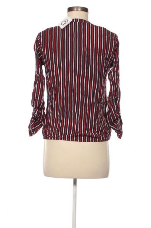 Дамска блуза Unbranded, Размер S, Цвят Многоцветен, Цена 3,57 €