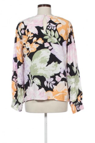 Дамска блуза VILA, Размер XL, Цвят Многоцветен, Цена 5,62 €