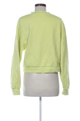 Damen Shirt Weekday, Größe XS, Farbe Grün, Preis 11,99 €