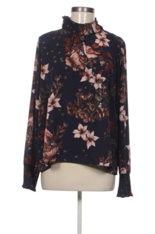 Damen Shirt Y.A.S, Größe M, Farbe Mehrfarbig, Preis 13,99 €