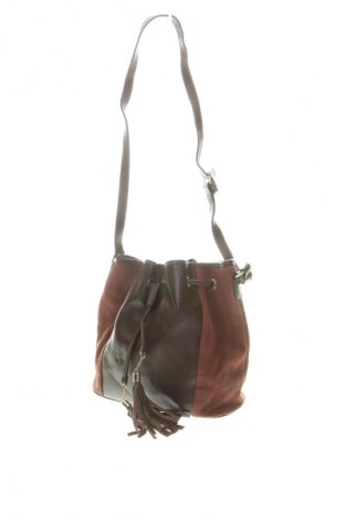 Дамска чанта Addison Road, Цвят Кафяв, Цена 56,24 €