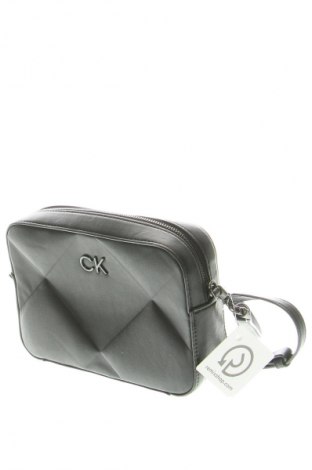 Дамска чанта Calvin Klein, Цвят Черен, Цена 65,44 €