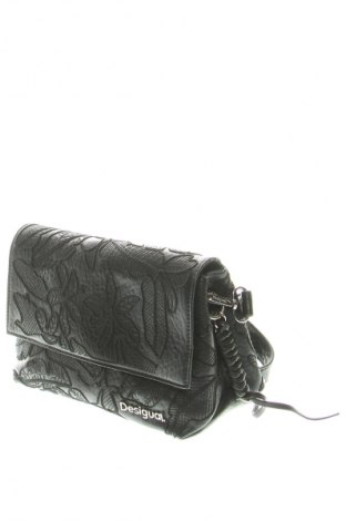 Дамска чанта Desigual, Цвят Черен, Цена 62,88 €
