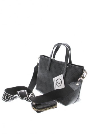 Дамска чанта Guess, Цвят Многоцветен, Цена 107,37 €