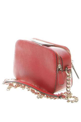 Dámska kabelka  Guess, Farba Červená, Cena  127,95 €