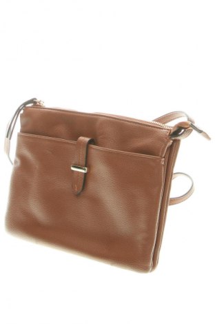 Дамска чанта Piper, Цвят Кафяв, Цена 9,20 €