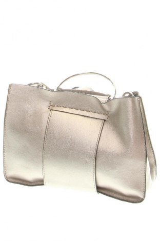 Дамска чанта Zara, Цвят Сребрист, Цена 37,32 €
