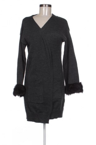 Damen Strickjacke Colloseum, Größe M, Farbe Grau, Preis € 7,99