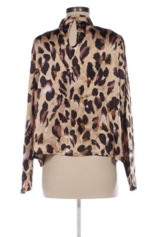 Damenbluse Pretty Little Thing, Größe M, Farbe Mehrfarbig, Preis € 11,99