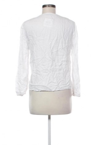 Дамска риза Yessica, Размер S, Цвят Бял, Цена 5,11 €