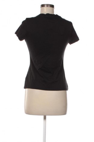 Дамска тениска Calvin Klein Jeans, Размер XS, Цвят Черен, Цена 35,27 €