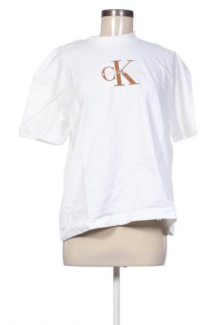 Γυναικείο t-shirt Calvin Klein Jeans, Μέγεθος XS, Χρώμα Λευκό, Τιμή 47,99 €