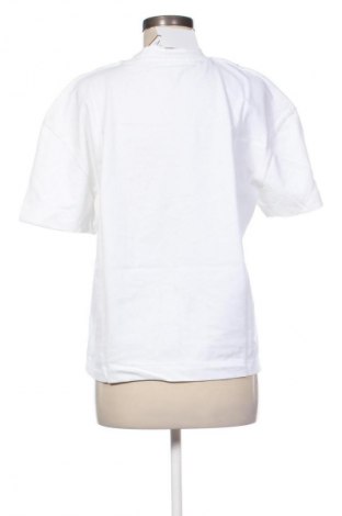 Γυναικείο t-shirt Calvin Klein Jeans, Μέγεθος XS, Χρώμα Λευκό, Τιμή 47,99 €