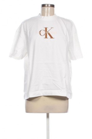 Γυναικείο t-shirt Calvin Klein Jeans, Μέγεθος XS, Χρώμα Εκρού, Τιμή 47,99 €
