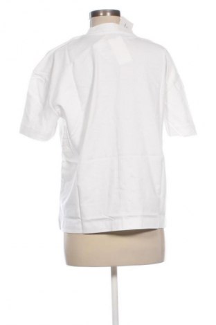 Damen T-Shirt Calvin Klein Jeans, Größe XS, Farbe Ecru, Preis 51,99 €