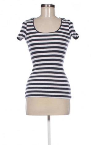 Dámske tričko F&F, Veľkosť XS, Farba Viacfarebná, Cena  8,77 €