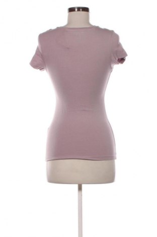 Damen T-Shirt Guess, Größe XS, Farbe Lila, Preis € 37,00