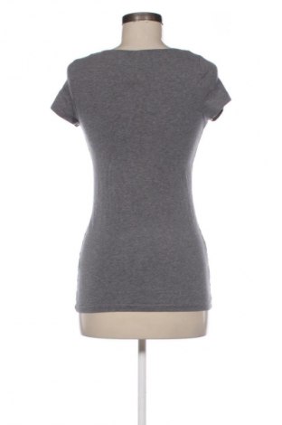 Női póló H&M Divided, Méret M, Szín Szürke, Ár 3 567 Ft