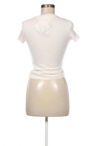 Дамска тениска Tommy Jeans, Размер XS, Цвят Бял, Цена 26,58 €