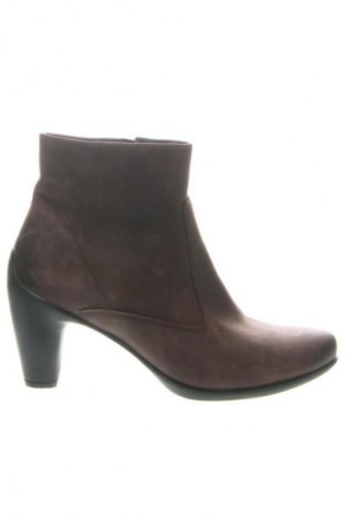 Női bokacsizma ECCO, Méret 40, Szín Barna, Ár 52 893 Ft