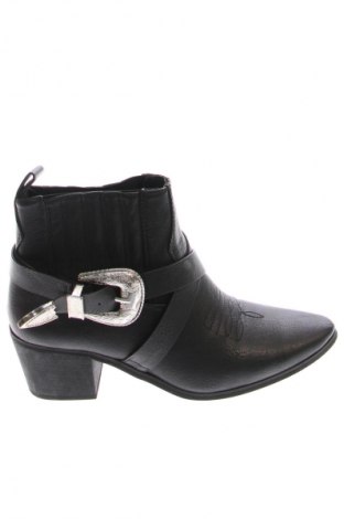 Дамски боти Glamorous, Размер 39, Цвят Черен, Цена 28,12 €