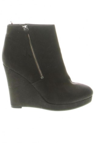 Γυναικεία μποτάκια H&M, Μέγεθος 38, Χρώμα Μαύρο, Τιμή 32,99 €