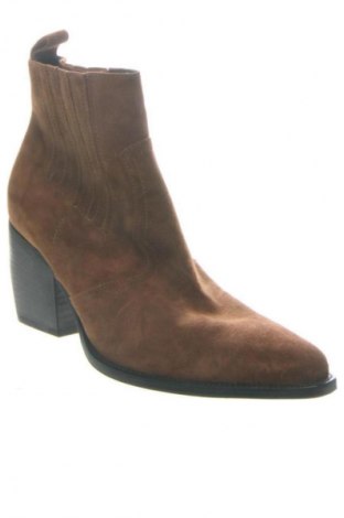 Дамски боти Kennel & Schmenger, Размер 38, Цвят Кафяв, Цена 75,67 €