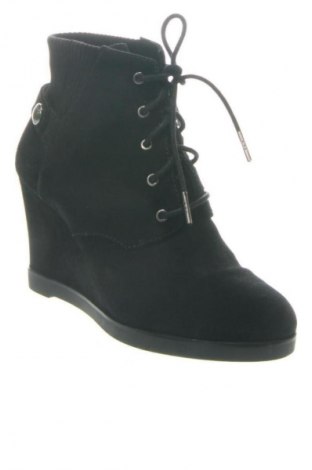 Дамски боти MICHAEL Michael Kors, Размер 38, Цвят Черен, Цена 122,70 €