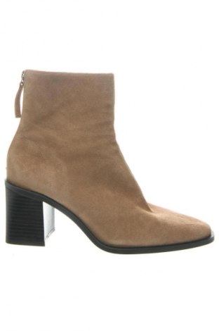 Дамски боти Mango, Размер 40, Цвят Бежов, Цена 20,96 €