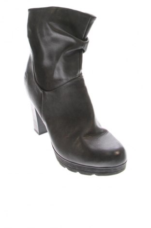 Дамски боти Marco Tozzi, Размер 38, Цвят Зелен, Цена 14,31 €