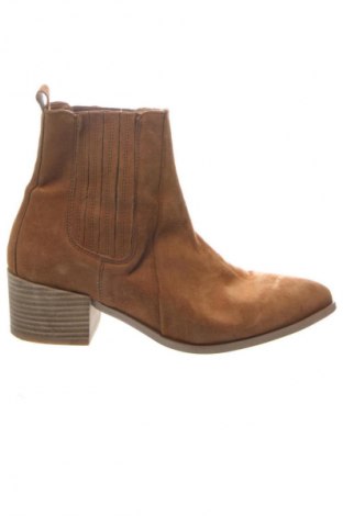 Дамски боти Pavement, Размер 38, Цвят Оранжев, Цена 48,57 €