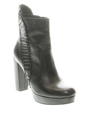 Дамски боти Tamaris, Размер 38, Цвят Черен, Цена 24,03 €