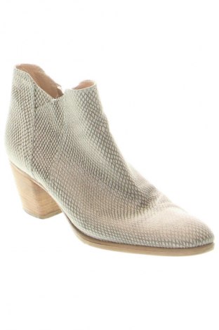 Botine de damă Unbranded, Mărime 39, Culoare Multicolor, Preț 97,99 Lei