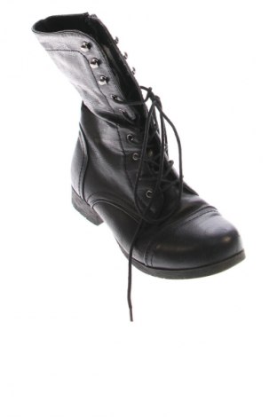 Дамски боти Unbranded, Размер 39, Цвят Черен, Цена 42,43 €