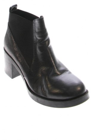 Дамски боти Unbranded, Размер 39, Цвят Черен, Цена 42,94 €