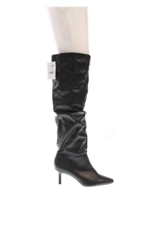 Dámské boty  Stradivarius, Velikost 40, Barva Černá, Cena  1 391,00 Kč