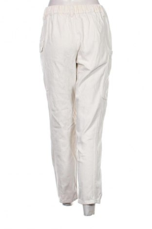 Női farmernadrág Bershka, Méret S, Szín Bézs, Ár 6 103 Ft