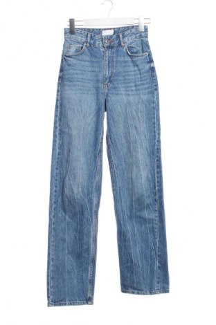 Női farmernadrág Bershka, Méret XS, Szín Kék, Ár 6 123 Ft